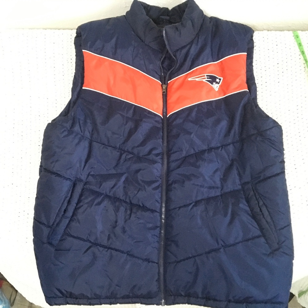 New England Patriots Softshell Full Zipper PUFFER Vest Men’s Size XL